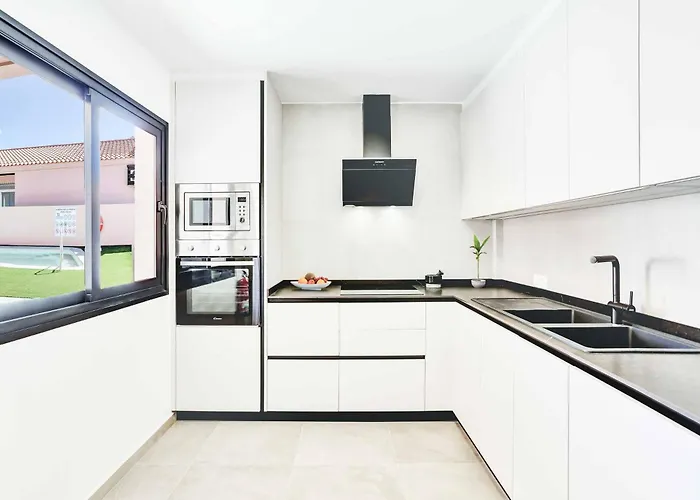 Shakespeare * Caleta De Fuste